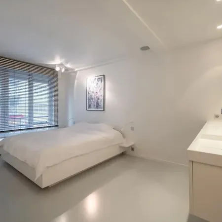 Lägenhet Modern Loft At 300 Meters From The Sea