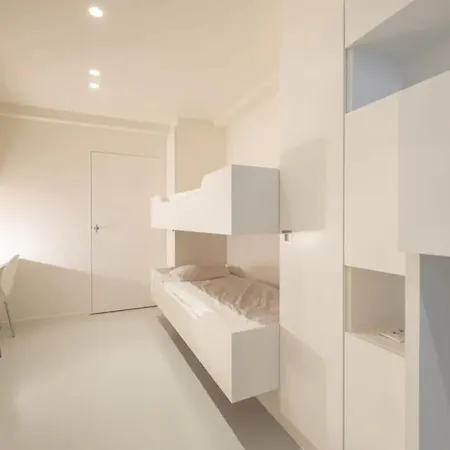 Modern Loft At 300 Meters From The Sea *